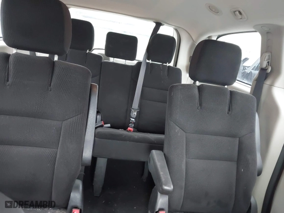 2018 Dodge Grand Caravan SE with VIN 2C4RDGBG2JR337890, listed as a IAAI auction lot 41967253 with 117,564 mi miles. Bid and sale history available at carsss.com. Image 8.