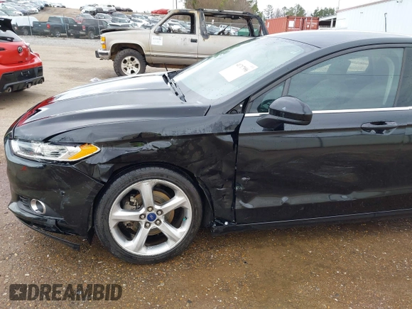 2016 Ford Fusion S z VIN 3FA6P0G71GR337835, wystawiony jako IAAI lot #41717996 z przebiegiem 146 505 mil mil oraz . Historia ofert i sprzedaży dostępna na DreamBid. Obrazek 6.