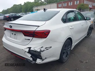 2021 Kia Forte GT-Line с VIN 3KPF34AD4ME414714, выставлен на аукционе IAAI как лот 42356802 с пробегом 32 242 миль миль и . История ставок и продаж доступна на DreamBid. Изображение 4.