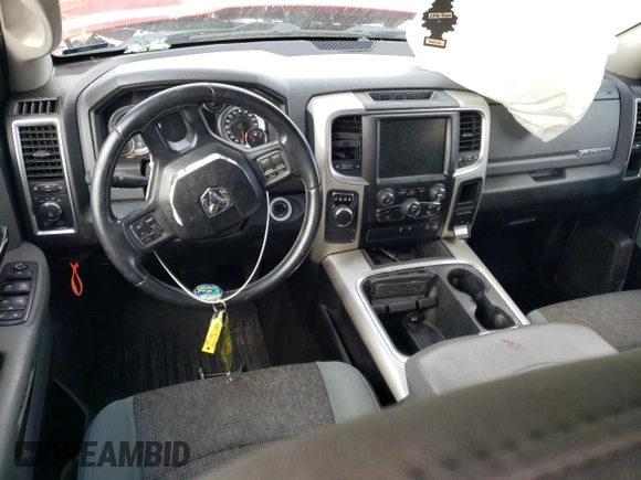 2016 Ram 1500 Big Horn z VIN 3C6RR6LTXGG356121, wystawiony jako Copart lot #53033905 z przebiegiem 191 533 mil mil oraz Szkoda całkowita • Salvage title. Historia ofert i sprzedaży dostępna na DreamBid. Obrazek 8.
