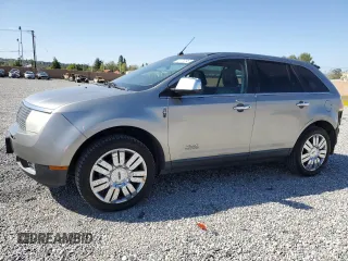 2008 Lincoln MKX with VIN 2LMDU68C08BJ39272, listed as a Copart auction lot 52376395 with 209,384 mi miles and Salvage Title. Bid and sale history available at carsss.com. Image 1.