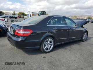 2013 Mercedes-Benz E 550 Sport with VIN WDDHF9BBXDA676854, listed as a Copart auction lot 71620434 with 155,557 mi miles and Salvage title. Bid and sale history available at DreamBid. Image 3.