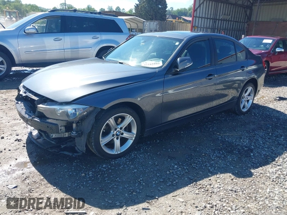 2014 BMW 3 Series 320i xDrive with VIN WBA3C3C54EP661409, listed as a IAAI auction lot 42182593 with 159,104 mi miles and . Bid and sale history available at DreamBid. Image 18.