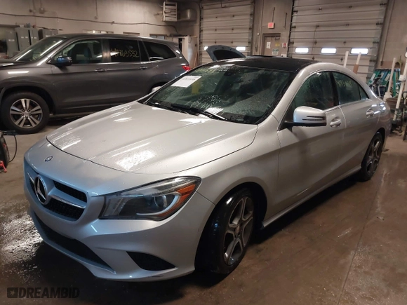 2014 Mercedes-Benz CLA-Class CLA 250 with VIN WDDSJ4EB0EN039789, listed as a IAAI auction lot 41831698 with 219,823 mi miles. Bid and sale history available at carsss.com. Image 17.