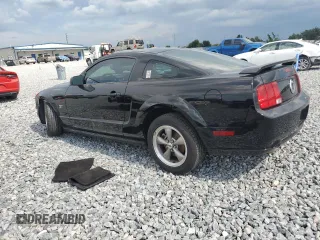 2005 Ford Mustang GT Deluxe с VIN 1ZVHT82H955140714, выставлен на аукционе Copart как лот 63867025 с пробегом 93 237 миль миль и Списание • Salvage title. История ставок и продаж доступна на DreamBid. Изображение 2.