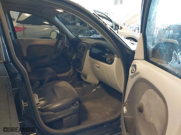 2002 Chrysler PT Cruiser Limited with VIN 3C8FY68B12T332027, listed as a IAAI auction lot 41627898 with 143,595 mi miles. Bid and sale history available at carsss.com. Image 5.