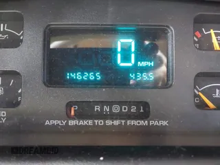 1996 Chevrolet Caprice 1SA Special Value с VIN 1G1BL52W7TR179967, выставлен на аукционе IAAI как лот 42311914 с пробегом 146 265 миль миль и . История ставок и продаж доступна на DreamBid. Изображение 15.