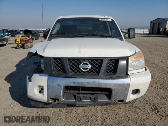 2015 Nissan Titan SV with VIN 1N6AA0EC1FN507132, listed as a Copart auction lot 74401954 with 169,236 mi miles and Salvage title. Bid and sale history available at DreamBid. Image 5.