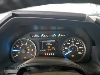 2018 Ford F-150 XL с VIN 1FTFX1CG1JKC67352, выставлен на аукционе Copart как лот 59598515 с пробегом 177 437 миль миль и Списание • Salvage title. История ставок и продаж доступна на DreamBid. Изображение 9.