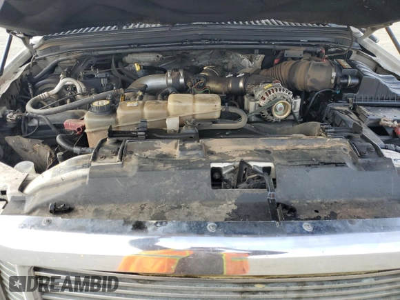 2002 Ford F-350 XL z VIN 1FTSW31F22ED34774, wystawiony jako Copart lot #50922485 z przebiegiem 266 421 mil mil oraz Szkoda całkowita • Salvage title. Historia ofert i sprzedaży dostępna na DreamBid. Obrazek 12.