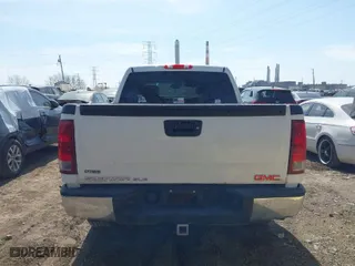 2011 GMC Sierra 1500 SLE with VIN 3GTP2VE37BG335439, listed as a IAAI auction lot 41787014 with 177,671 mi miles. Bid and sale history available at carsss.com. Image 16.