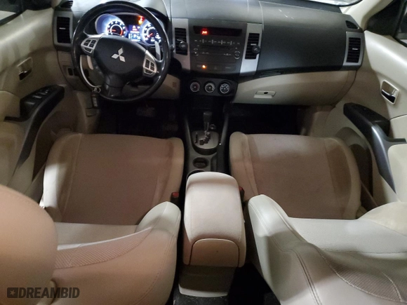 2010 Mitsubishi Outlander SE with VIN JA4AS3AWXAZ018838, listed as a Copart auction lot 46368595 with 71,888 mi miles and Salvage Title. Bid and sale history available at carsss.com. Image 8.