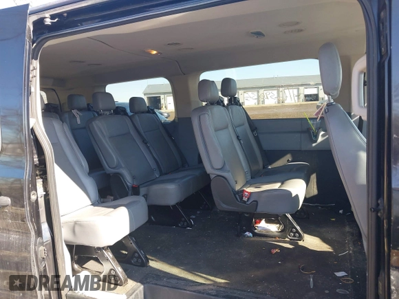 2016 Ford Transit Passenger XL с VIN 1FMZK1YG6GKB30903, выставлен на аукционе IAAI как лот 41639035 с пробегом 165 200 миль миль и . История ставок и продаж доступна на DreamBid. Изображение 8.