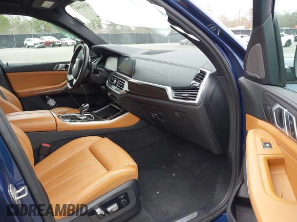 2021 BMW X5 sDrive40i with VIN 5UXCR4C0XM9G16295, listed as a IAAI auction lot 41534953 with 28,722 mi miles. Bid and sale history available at carsss.com. Image 5.