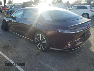 2023 Lucid Air Grand Touring z VIN 50EA1GBA1PA001190, wystawiony jako Copart lot #86923954 z przebiegiem 9658 mil mil oraz Szkody całkowita. Historia ofert i sprzedaży dostępna na DreamBid. Obrazek 2.