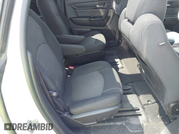 2014 Chevrolet Traverse LT with VIN 1GNKRGKD7EJ351083, listed as a IAAI auction lot 41999769 with 221,061 mi miles. Bid and sale history available at carsss.com. Image 8.