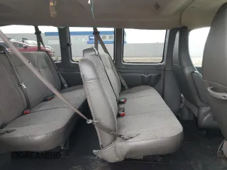 2018 GMC Savana z VIN 1GJZ7PFG4J1240284, wystawiony jako Copart lot #55495065 z przebiegiem 96 769 mil mil oraz Szkody całkowita. Historia ofert i sprzedaży dostępna na DreamBid. Obrazek 11.