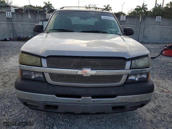 2005 Chevrolet Avalanche LS with VIN 3GNEC12Z55G202356, listed as a Copart auction lot 52032015 with 245,490 mi miles and Salvage Title. Bid and sale history available at carsss.com. Image 5.