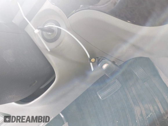 2007 Hyundai Santa Fe GLS with VIN 5NMSG73D77H067992, listed as a IAAI auction lot 42776079 with 126,536 mi miles and . Bid and sale history available at DreamBid. Image 11.