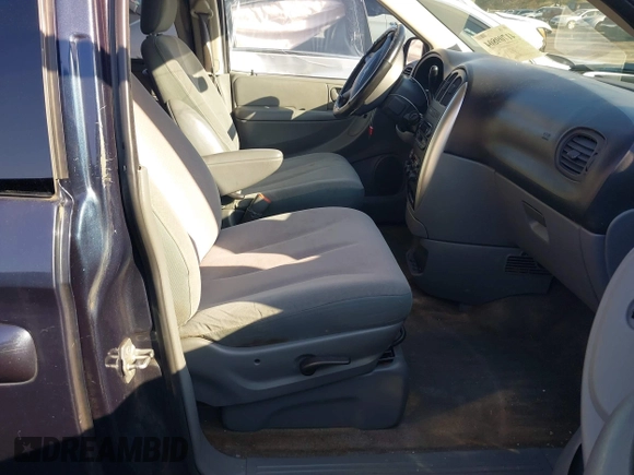 2007 Chrysler Town & Country LWB Touring with VIN 2A4GP54L97R310749, listed as a IAAI auction lot 41709804 with 1 mi miles. Bid and sale history available at carsss.com. Image 5.