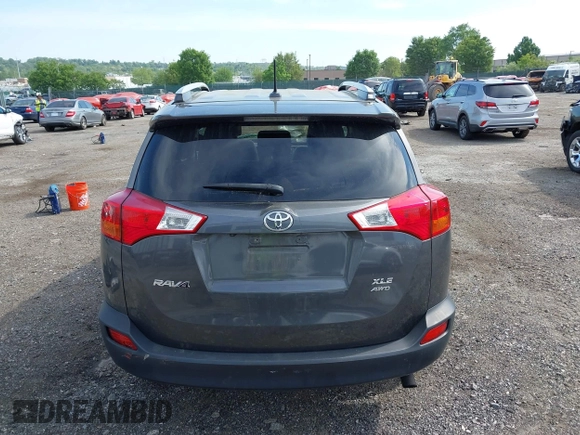 2014 Toyota RAV4 XLE with VIN 2T3RFREV0EW195521, listed as a IAAI auction lot 42248390 with 96,126 mi miles and . Bid and sale history available at DreamBid. Image 17.