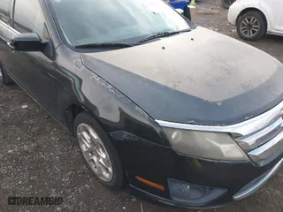 2010 Ford Fusion SE with VIN 3FAHP0HA8AR114637, listed as a IAAI auction lot 41110324 with 219,661 mi miles. Bid and sale history available at carsss.com. Image 6.