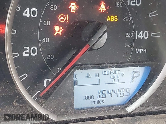 2015 Toyota RAV4 LE with VIN JTMBFREV0FD125632, listed as a IAAI auction lot 41886454 with 164,409 mi miles. Bid and sale history available at carsss.com. Image 15.