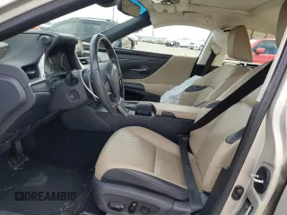 2019 Lexus ES 350 with VIN 58ABZ1B10KU020498, listed as a Copart auction lot 51284535 with 61,157 mi miles and Salvage Title. Bid and sale history available at DreamBid. Image 7.