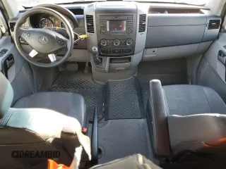 2017 Mercedes-Benz Sprinter with VIN WDZFE7CD9HP389548, listed as a Copart auction lot 42171945 with 126,113 mi miles and Salvage Title. Bid and sale history available at DreamBid. Image 8.