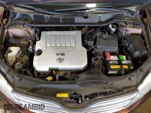 2012 Toyota Venza LE with VIN 4T3BK3BB7CU071764, listed as a Copart auction lot 61221155 with 180,000 mi miles and Salvage title. Bid and sale history available at DreamBid. Image 12.