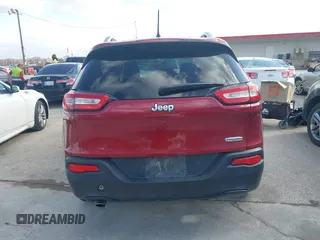 2016 Jeep Cherokee Latitude with VIN 1C4PJLCB5GW274831, listed as a IAAI auction lot 41726186 with 1 mi miles. Bid and sale history available at carsss.com. Image 17.