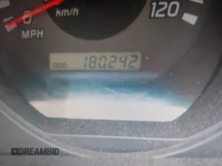 2003 Nissan Xterra XE z VIN 5N1ED28T03C702175, wystawiony jako IAAI lot #42246824 z przebiegiem 180 242 mil mil oraz . Historia ofert i sprzedaży dostępna na DreamBid. Obrazek 7.