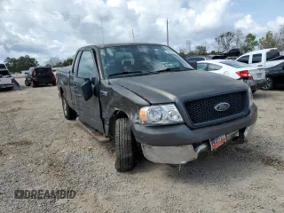 2005 Ford F-150 STX with VIN 1FTRX12W45NB42078, listed as a Copart auction lot 48613525 with 215,237 mi miles and Salvage Title. Bid and sale history available at carsss.com. Image 4.