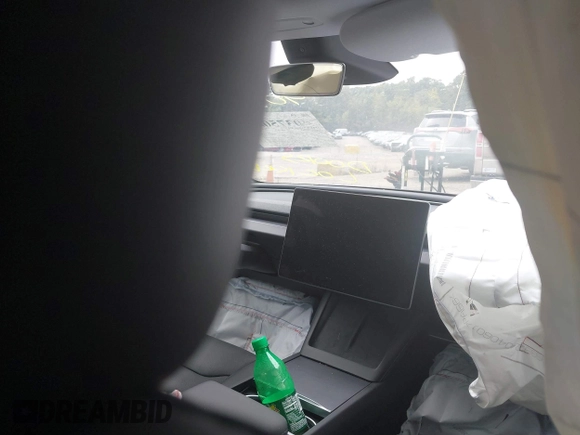 2024 Tesla Model 3 with VIN 5YJ3E1EA0RF769229, listed as a IAAI auction lot 40375043 with Not Provided miles and . Bid and sale history available at DreamBid. Image 17.