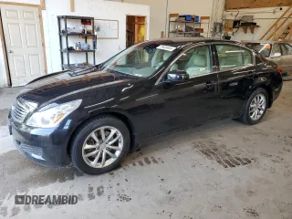 2007 Infiniti G35 G35x with VIN JNKBV61F77M819783, listed as a Copart auction lot 70430464 with 84,503 mi miles and Salvage Title. Bid and sale history available at DreamBid. Image 1.