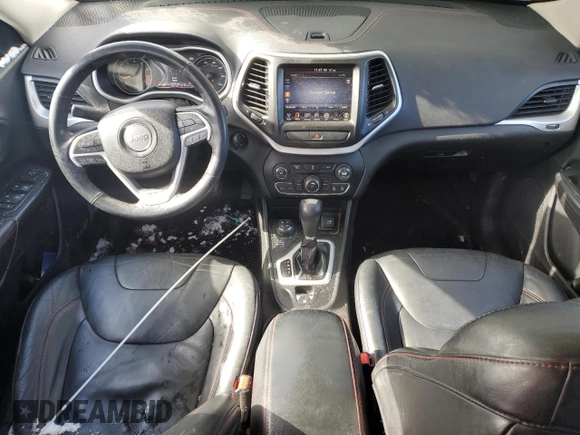2014 Jeep Cherokee Trailhawk with VIN 1C4PJMBS2EW310818, listed as a Copart auction lot 44581755 with 105,560 mi miles and Non repairable. Bid and sale history available at DreamBid. Image 8.