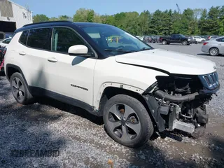 2018 Jeep Compass Latitude with VIN 3C4NJDBB2JT281182, listed as a IAAI auction lot 42392069 with 112,758 mi miles and . Bid and sale history available at DreamBid. Image 1.