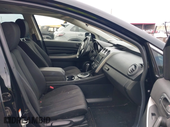2011 Mazda CX-7 i Sport with VIN JM3ER2B56B0402633, listed as a IAAI auction lot 41746468 with 96,543 mi miles and . Bid and sale history available at carsss.com. Image 5.