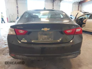 2018 Chevrolet Malibu LT z VIN 1G1ZD5ST5JF223948, wystawiony jako IAAI lot #42248560 z przebiegiem 75 643 mil mil oraz . Historia ofert i sprzedaży dostępna na DreamBid. Obrazek 16.