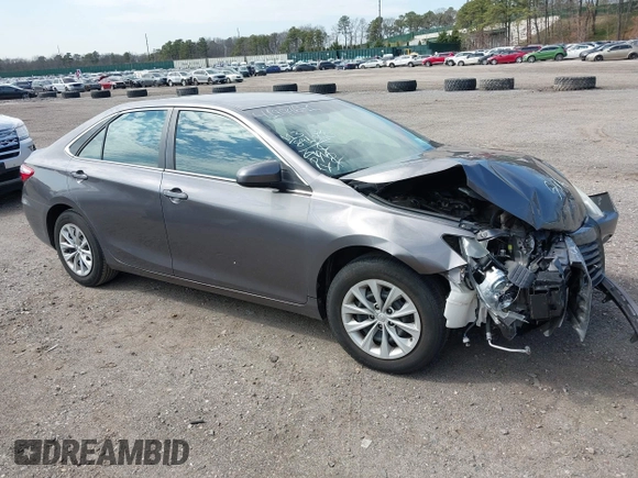 2015 Toyota Camry XLE with VIN 4T4BF1FKXFR465183, listed as a IAAI auction lot 41994681 with 113,891 mi miles and . Bid and sale history available at carsss.com. Image 1.