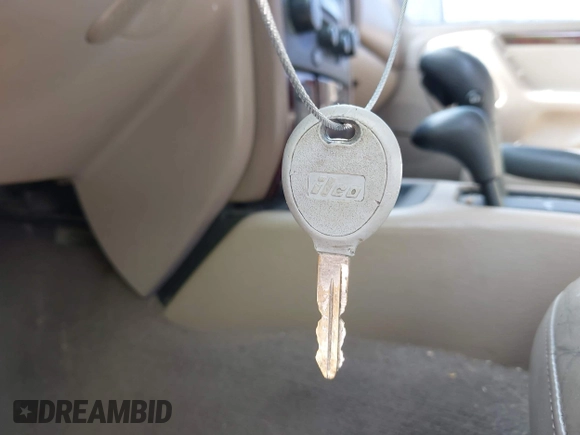 2001 Jeep Grand Cherokee Limited with VIN 1J4GW58N51C575036, listed as a IAAI auction lot 42573849 with 223,757 mi miles and . Bid and sale history available at DreamBid. Image 11.