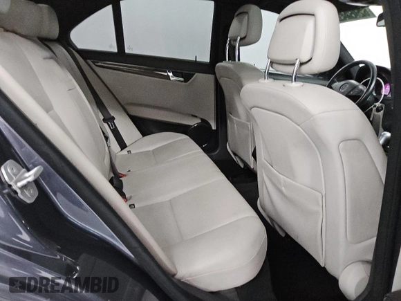 2009 Mercedes-Benz C 350 Sport с VIN WDDGF56X69R059504, выставлен на аукционе Copart как лот 62753415 с пробегом 180 759 миль миль и Чистый • Clean title. История ставок и продаж доступна на DreamBid. Изображение 10.