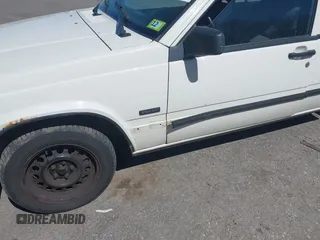 1995 Volvo 900 Action с VIN YV1JS8314S3208010, выставлен на аукционе IAAI как лот 42159413 с пробегом 232 370 миль миль и . История ставок и продаж доступна на DreamBid. Изображение 6.