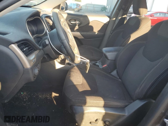 2017 Jeep Cherokee Latitude with VIN 1C4PJLCB8HW660774, listed as a Copart auction lot 41416015 with 112,360 mi miles and Salvage Title. Bid and sale history available at carsss.com. Image 7.