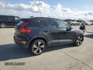 2021 Volvo XC40 z VIN YV4ED3UR2M2567418, wystawiony jako Copart lot #54073465 z przebiegiem 20 221 mil mil oraz Szkoda całkowita • Salvage title. Historia ofert i sprzedaży dostępna na DreamBid. Obrazek 3.
