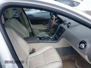 2013 Jaguar XJ Portfolio with VIN SAJWJ2GD3D8V48238, listed as a IAAI auction lot 40435160 with 136,738 mi miles and . Bid and sale history available at DreamBid. Image 5.