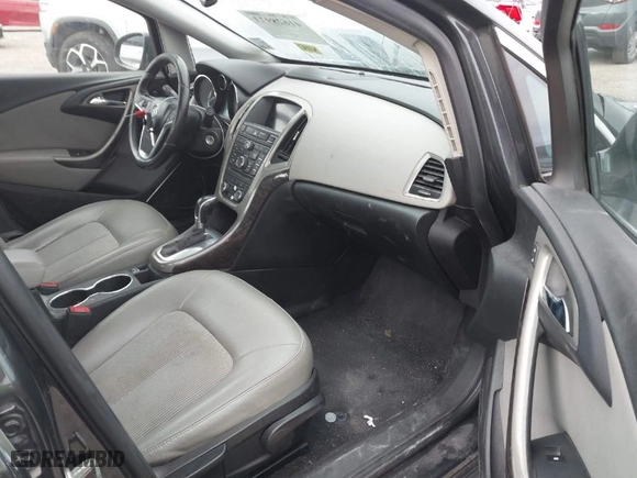 2014 Buick Verano with VIN 1G4PP5SK3E4178146, listed as a IAAI auction lot 41628973 with 196,700 mi miles. Bid and sale history available at carsss.com. Image 5.