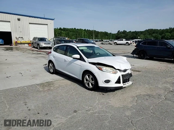 2014 Ford Focus SE z VIN 1FADP3K24EL345833, wystawiony jako Copart lot #57307075 z przebiegiem 158 787 mil mil oraz Szkoda całkowita • Salvage title. Historia ofert i sprzedaży dostępna na DreamBid. Obrazek 13.