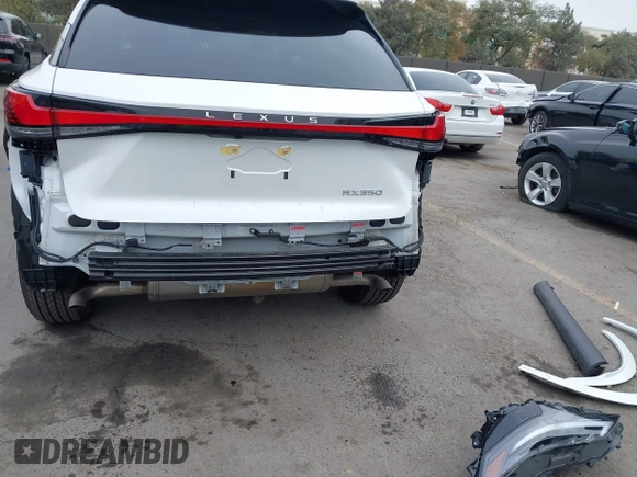 2024 Lexus RX 350 z VIN 2T2BAMBA5RC024585, wystawiony jako IAAI lot #41197857 z przebiegiem 18 031 mil mil oraz . Historia ofert i sprzedaży dostępna na DreamBid. Obrazek 6.