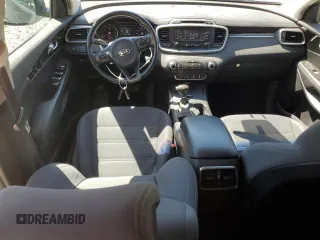 2016 Kia Sorento LX with VIN 5XYPG4A33GG005305, listed as a Copart auction lot 55771995 with 127,874 mi miles and Clean Title. Bid and sale history available at carsss.com. Image 8.